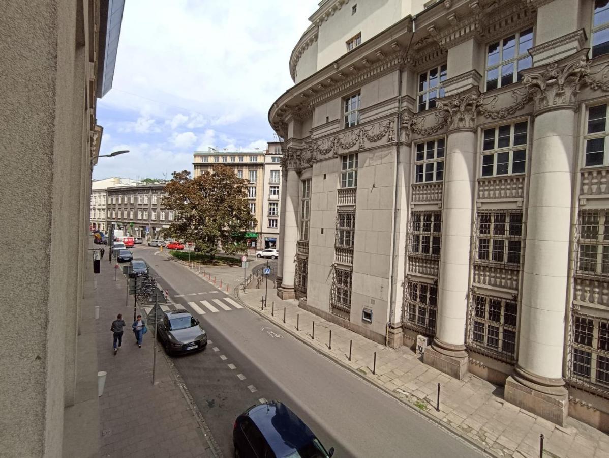 Apartament Wielopole 17 Krakow Bagian luar foto
