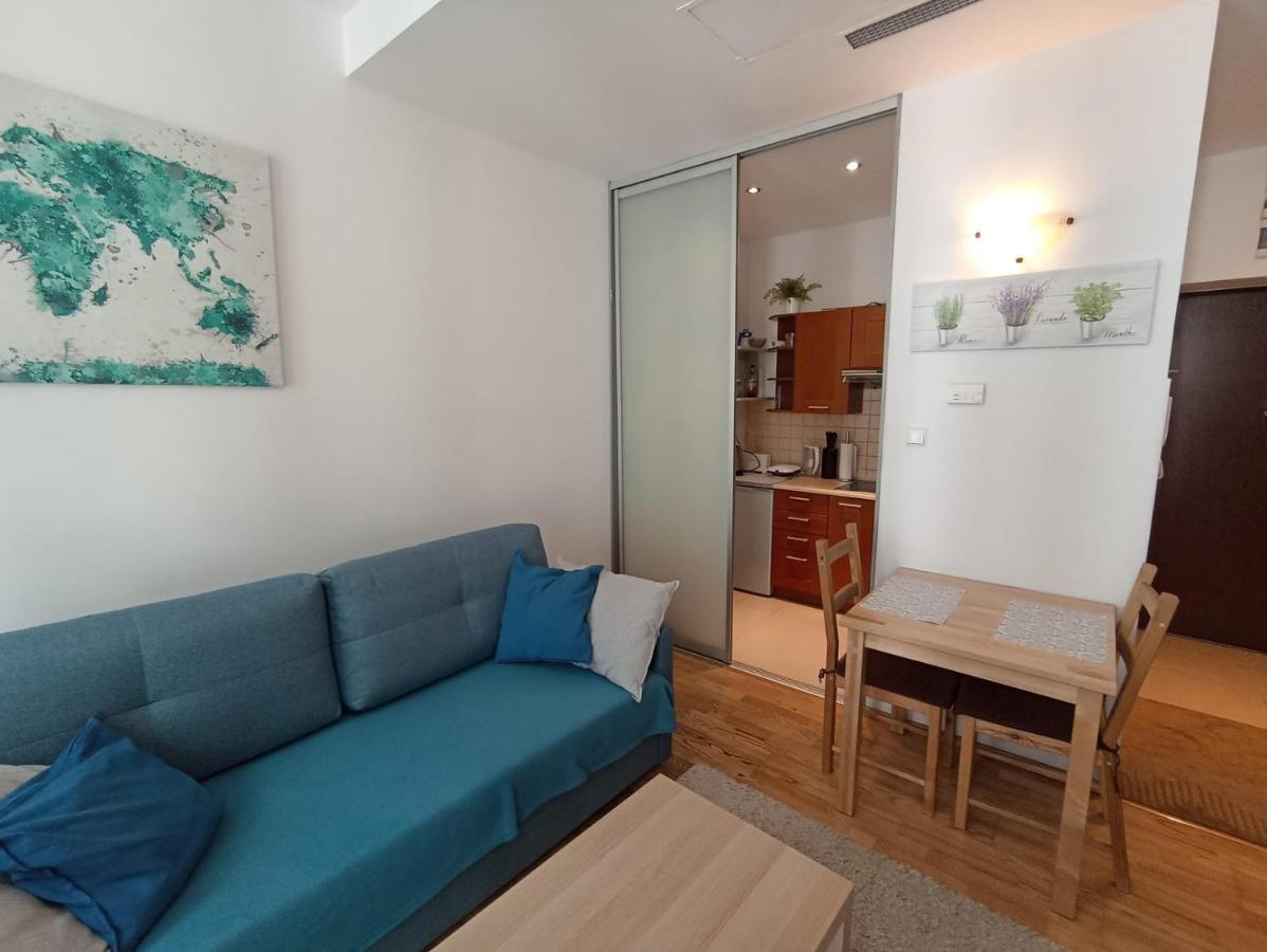 Apartament Wielopole 17 Krakow Bagian luar foto